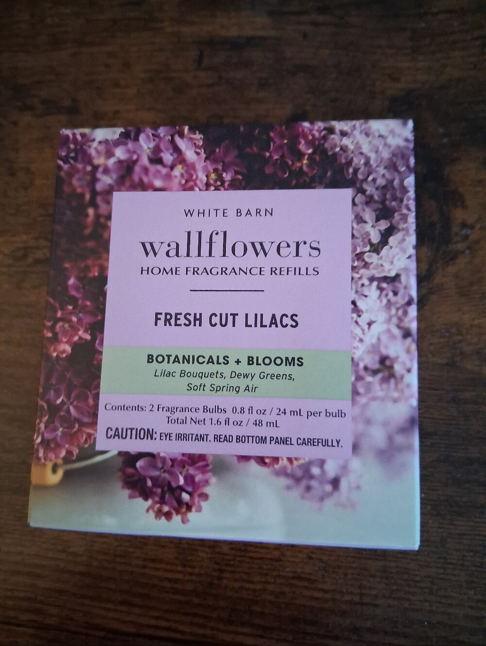 Bath & Body Works 2 NEW Wallflower Refills pack of 2 Fresh Cut Lilacs NIB
